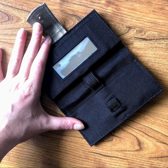 Lancome Silver Makeup / Cosmetics Bag w/ Mirrored Insert - Picture 6 of 7